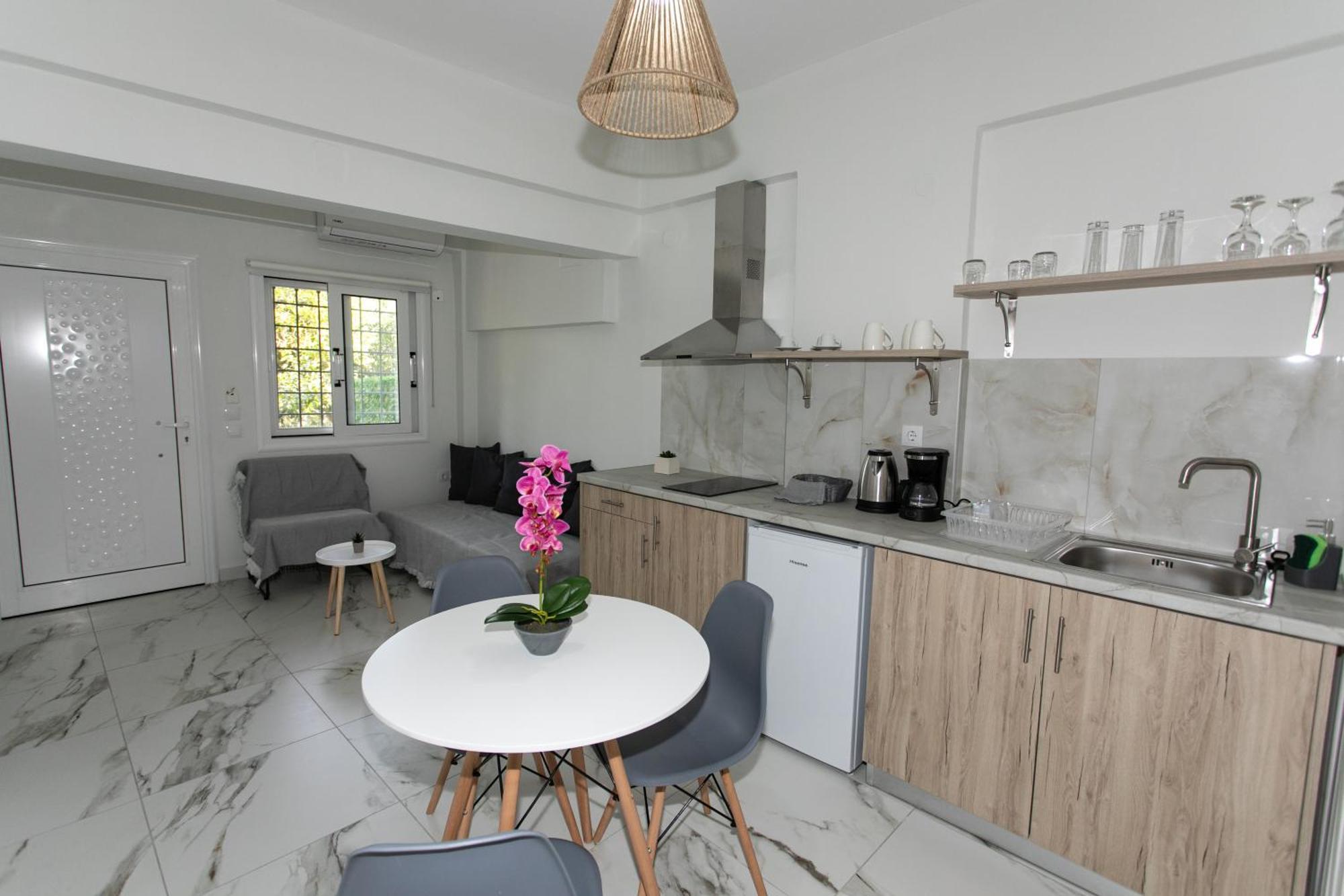 Ella Apartments Parga Luaran gambar