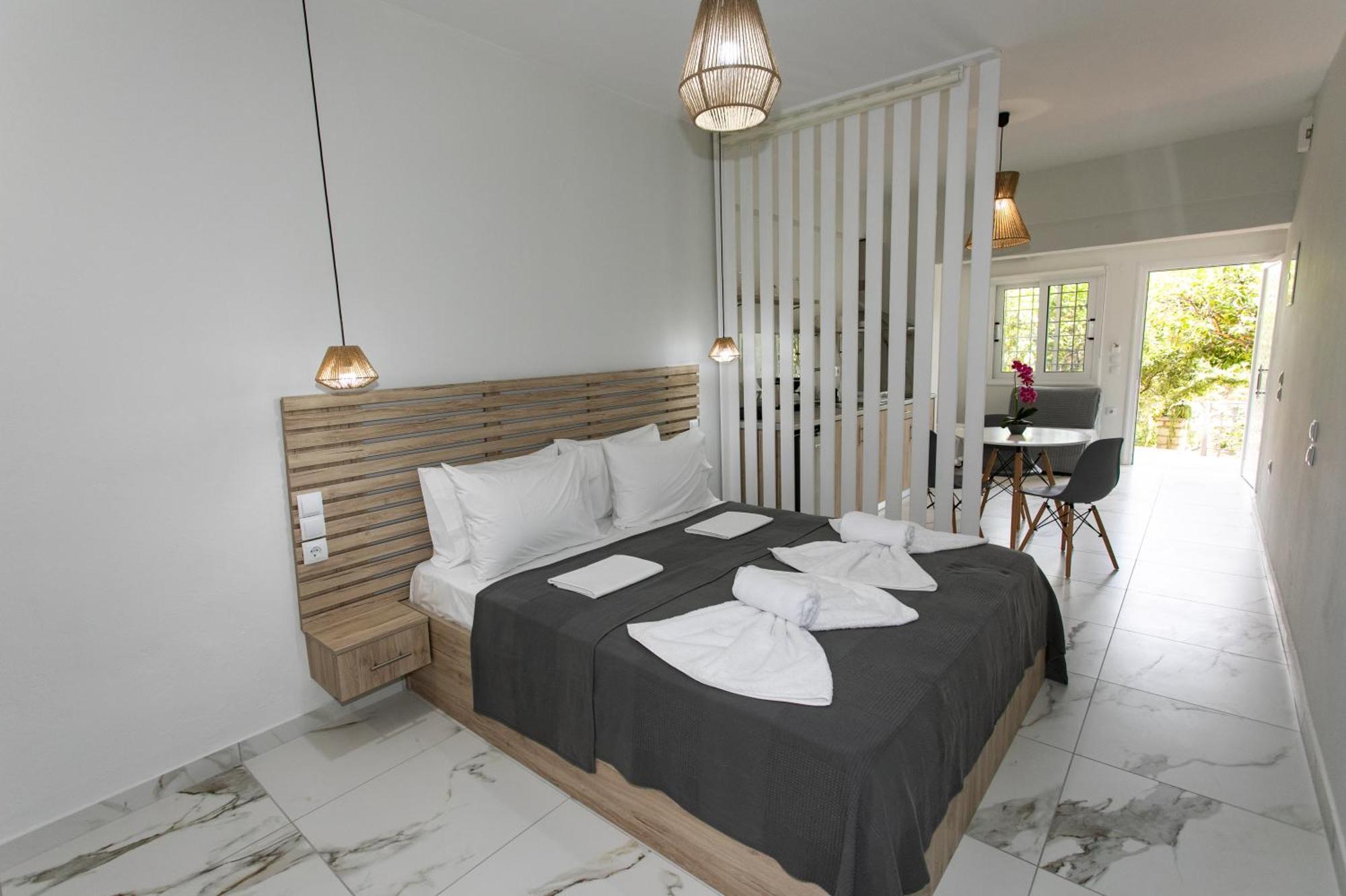 Ella Apartments Parga Luaran gambar
